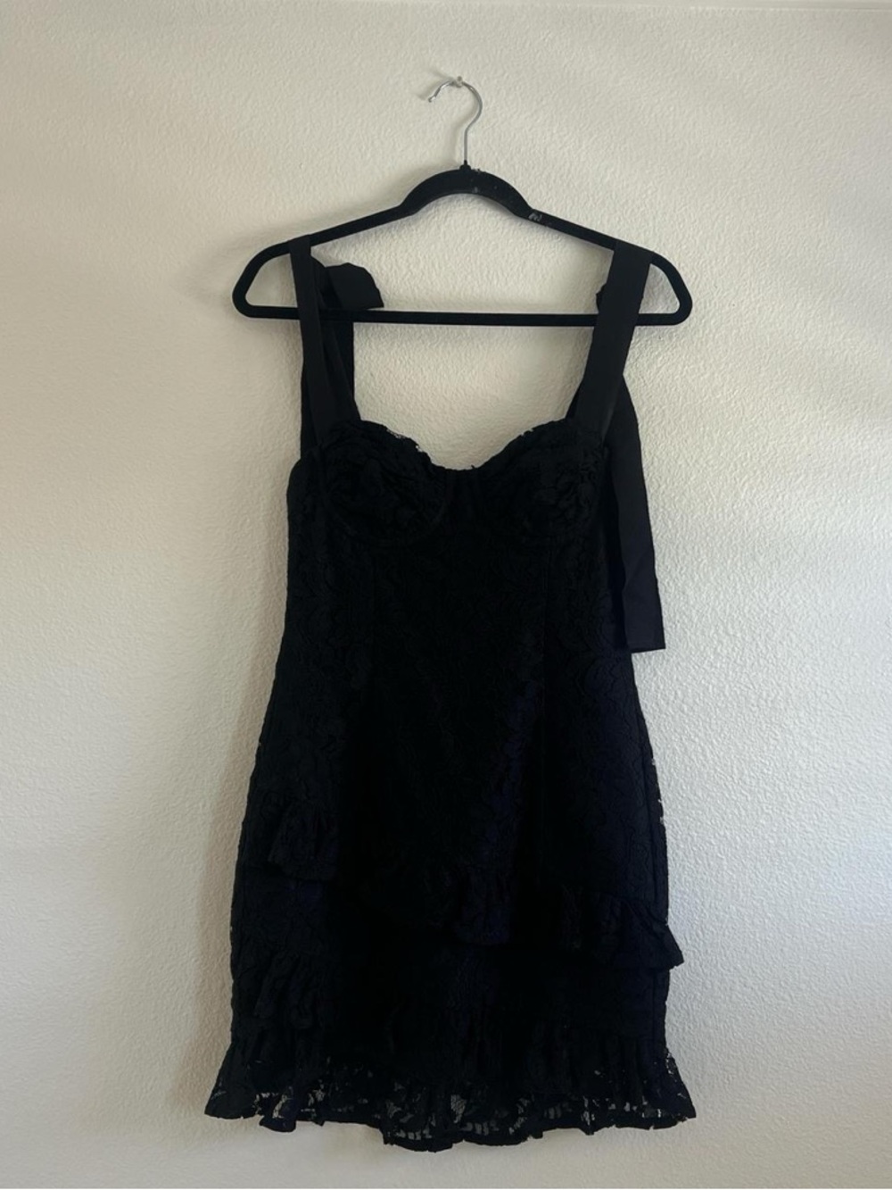Lovers & Friends Mini Dress - Picture 4 of 4